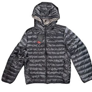 Tumi Men’s Black Puffer Jacket
